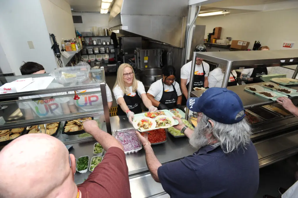 Spring into Service Beaverton Salvation Army