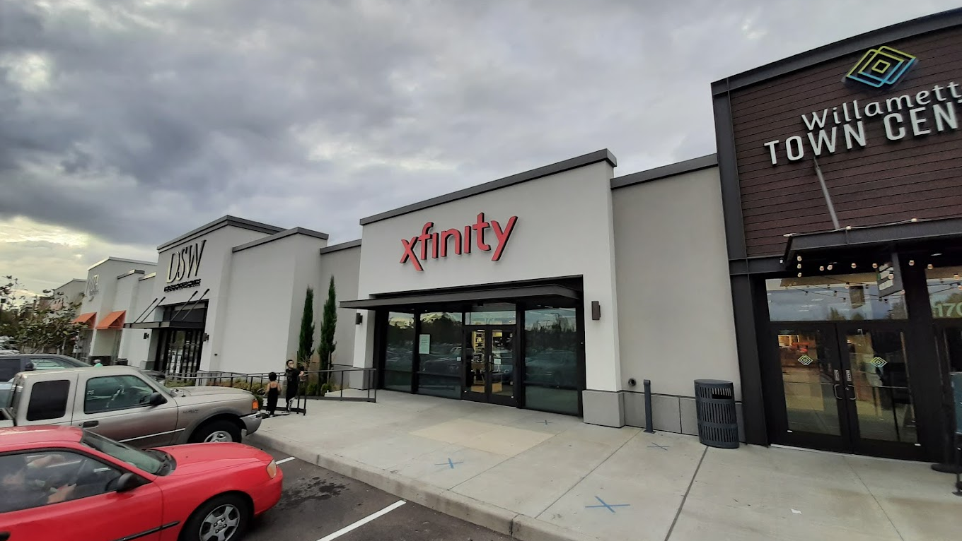 Welcome Back to the Xfinity Salem Store at Willamette Town Center!